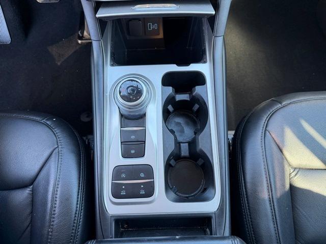 used 2021 Ford Explorer car, priced at $25,000