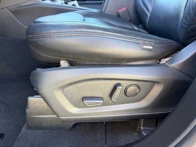 used 2021 Ford Explorer car, priced at $25,000