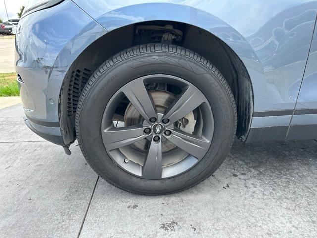 used 2020 Land Rover Range Rover Velar car, priced at $25,000