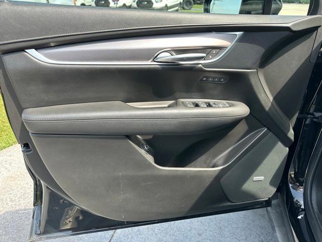 used 2018 Cadillac XT5 car, priced at $17,000