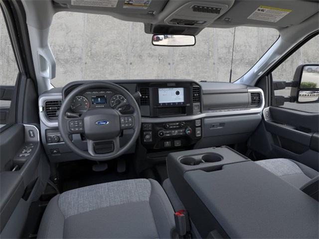 new 2025 Ford F-250 car, priced at $61,200