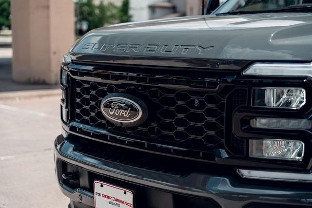 new 2025 Ford F-250 car, priced at $127,882