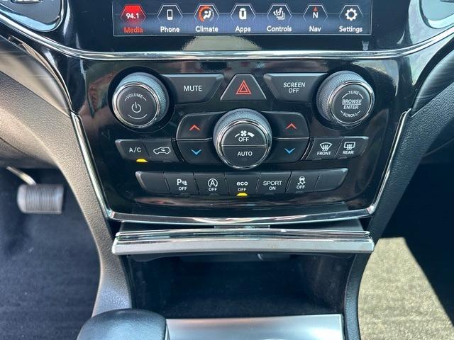 used 2021 Jeep Grand Cherokee car, priced at $25,000