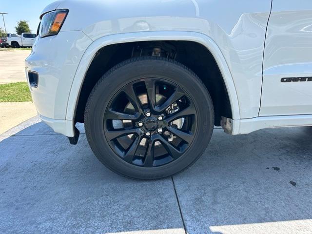 used 2021 Jeep Grand Cherokee car, priced at $25,000