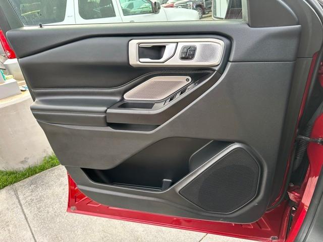 used 2020 Ford Explorer car, priced at $26,500