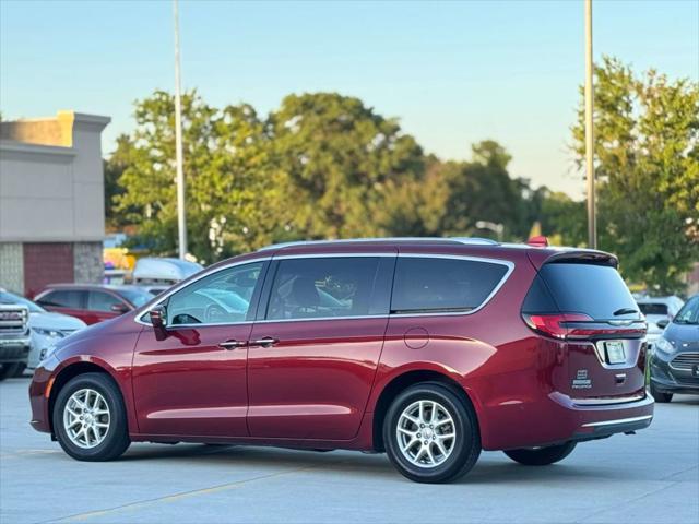 used 2021 Chrysler Pacifica car, priced at $21,495