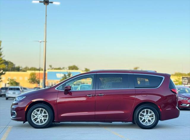 used 2021 Chrysler Pacifica car, priced at $21,495