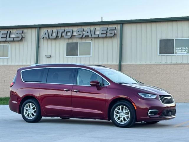 used 2021 Chrysler Pacifica car, priced at $21,495