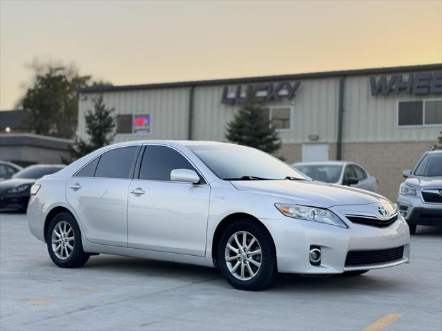 used 2011 Toyota Camry Hybrid car, priced at $12,995