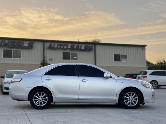 used 2011 Toyota Camry Hybrid car, priced at $12,995