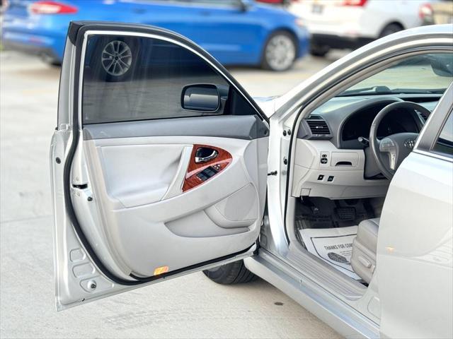 used 2011 Toyota Camry Hybrid car, priced at $12,995