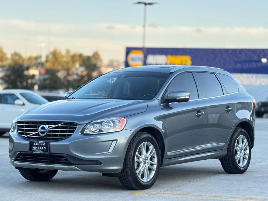 used 2016 Volvo XC60 car, priced at $14,250