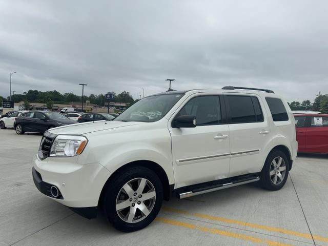 used 2015 Honda Pilot car, priced at $17,495