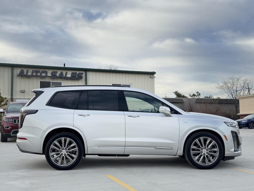 used 2020 Cadillac XT6 car, priced at $25,950