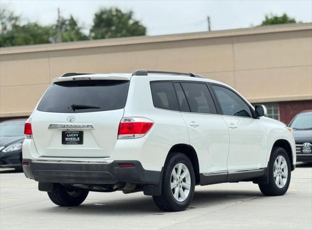 used 2013 Toyota Highlander car, priced at $20,495