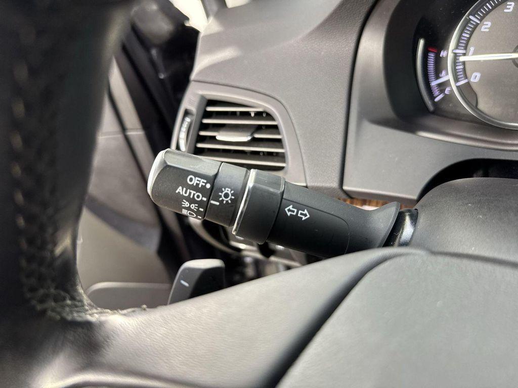 used 2020 Acura MDX car, priced at $24,353