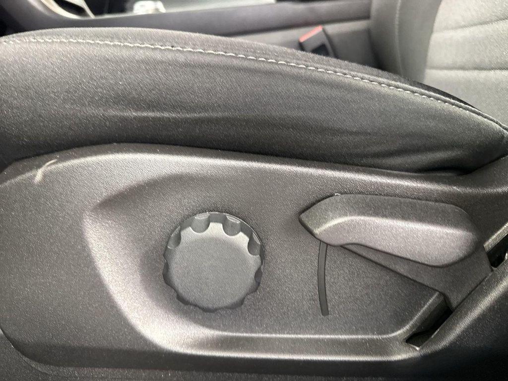 used 2023 Ford Edge car, priced at $22,795