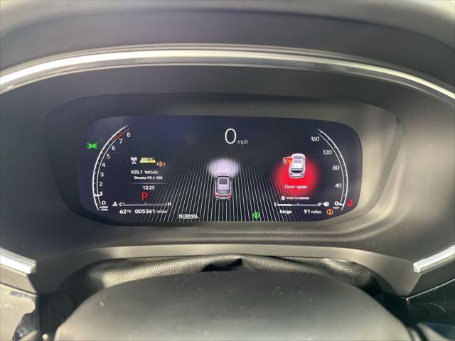 used 2025 Acura MDX car, priced at $51,699