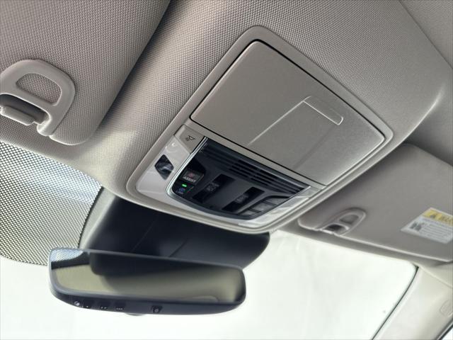 used 2025 Acura RDX car, priced at $45,995