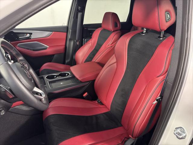 used 2025 Acura MDX car, priced at $53,898