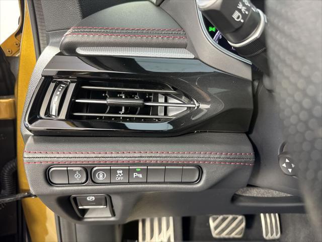 used 2022 Acura MDX car, priced at $45,599