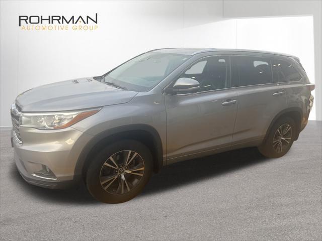 used 2016 Toyota Highlander car, priced at $22,195