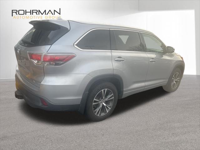 used 2016 Toyota Highlander car, priced at $22,195