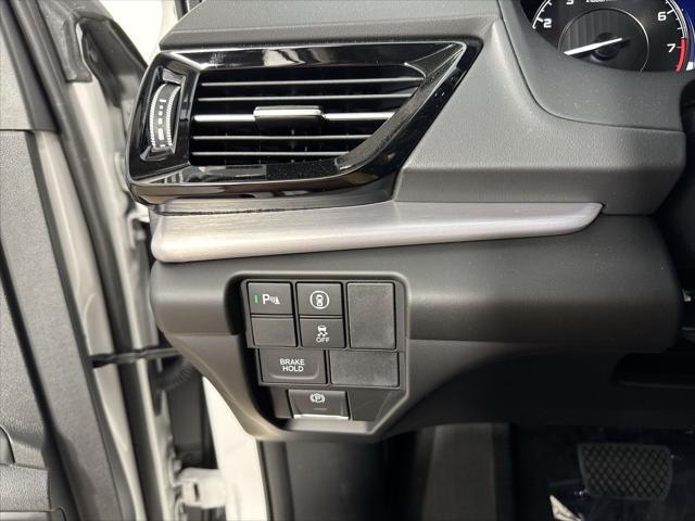 new 2025 Acura RDX car, priced at $49,250