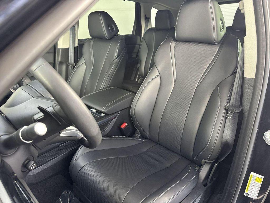 used 2024 Acura MDX car, priced at $47,275