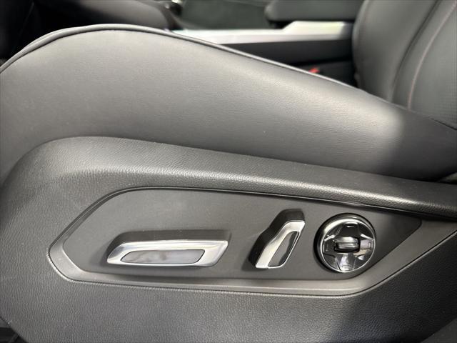 new 2025 Acura RDX car, priced at $56,400