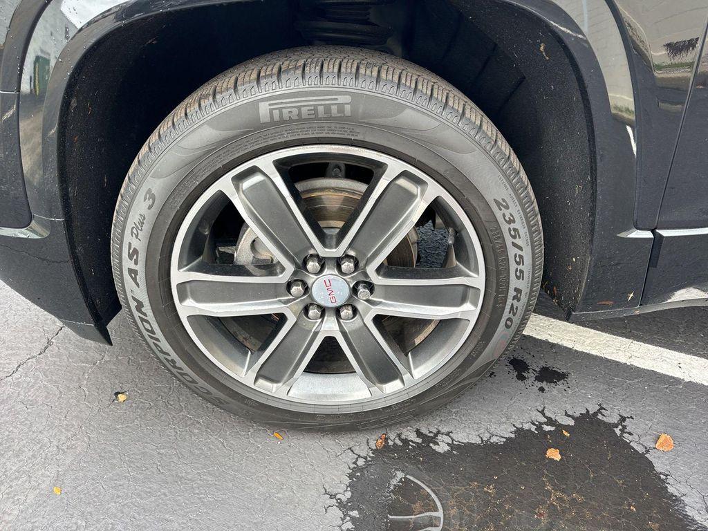 used 2017 GMC Acadia car, priced at $19,450