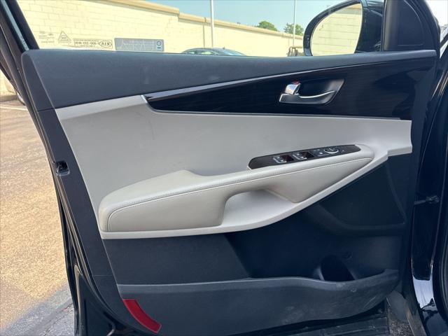 used 2019 Kia Sorento car, priced at $15,795