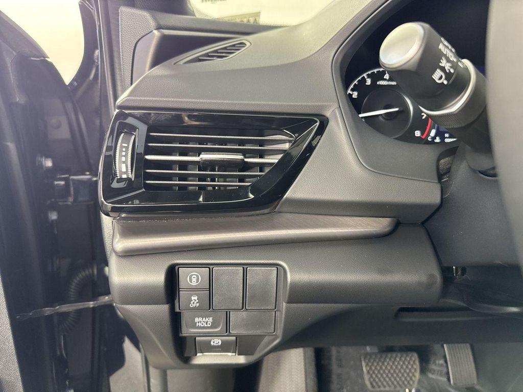 new 2025 Acura RDX car, priced at $46,650