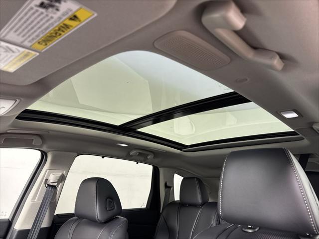 used 2025 Acura MDX car, priced at $53,698