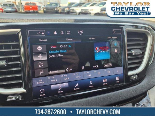 used 2022 Chrysler Pacifica car, priced at $25,995