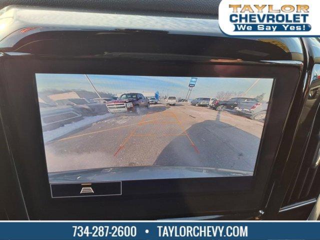 used 2023 Chevrolet Traverse car, priced at $31,995