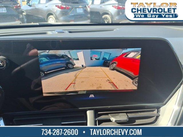 used 2025 Chevrolet Trax car, priced at $22,995