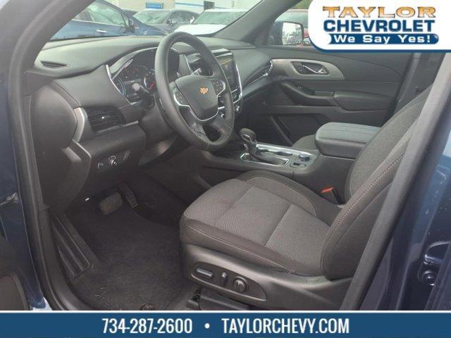 used 2023 Chevrolet Traverse car, priced at $31,595