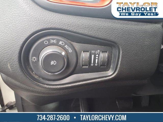 used 2015 Jeep Renegade car, priced at $13,595
