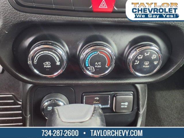 used 2015 Jeep Renegade car, priced at $13,595