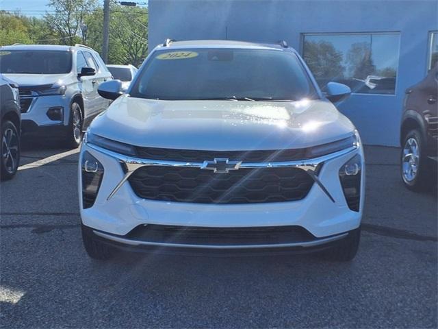 used 2024 Chevrolet Trax car, priced at $25,995