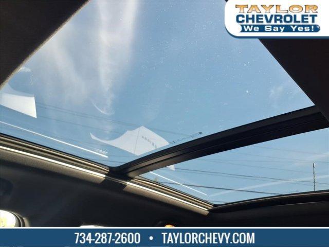 used 2023 Chevrolet TrailBlazer car, priced at $25,995