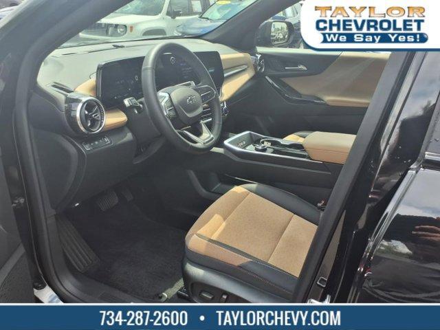 used 2025 Chevrolet Equinox car, priced at $35,595