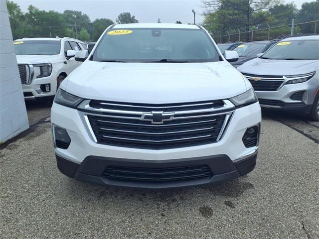 used 2023 Chevrolet Traverse car, priced at $31,995