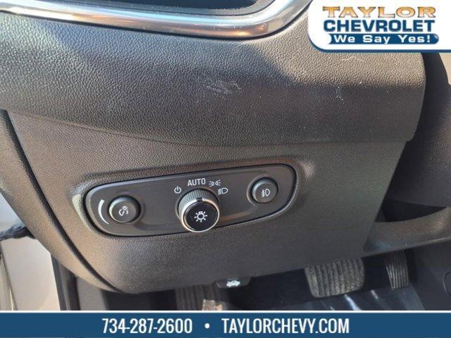 used 2021 Chevrolet Equinox car, priced at $23,995