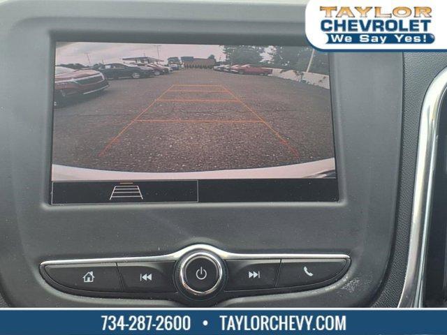 used 2022 Chevrolet Equinox car, priced at $8,995