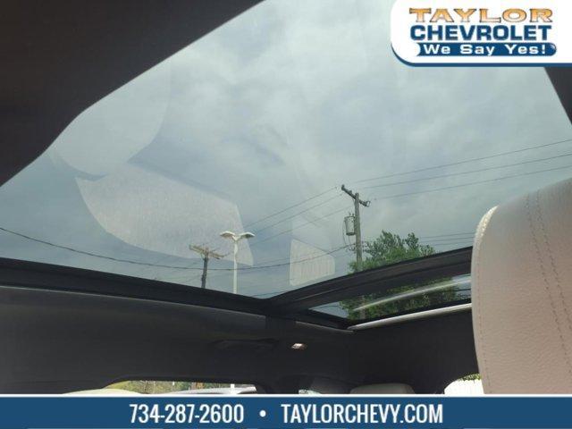 used 2020 Land Rover Range Rover Velar car, priced at $29,995