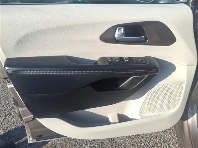 used 2017 Chrysler Pacifica car, priced at $13,559