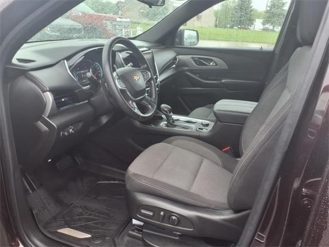 used 2023 Chevrolet Traverse car, priced at $31,995