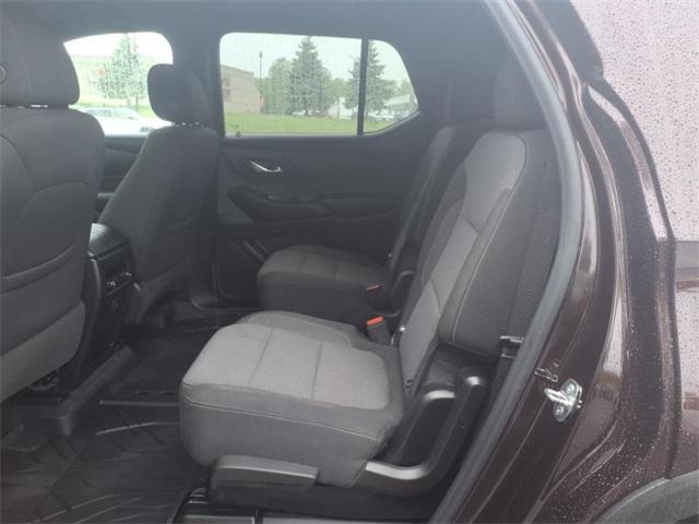 used 2023 Chevrolet Traverse car, priced at $31,995